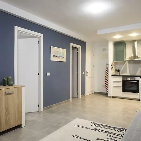 Full Center Of Americas, Renovated, High Floor