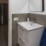 Full Center Of Americas, Renovated, High Floor *