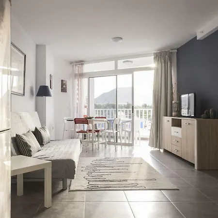 Apartamento Full Center Of Americas, Renovated, High Floor *